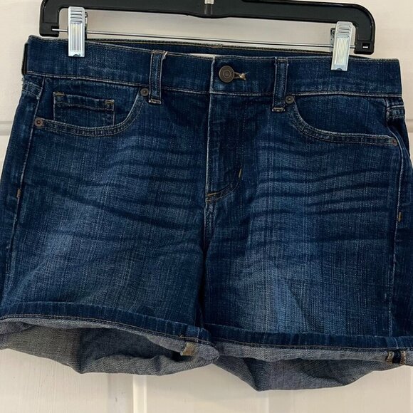 Banana Republic Woman's Premium Denim Summer Roll-Up Shorts Sz 26 - Picture 4 of 6